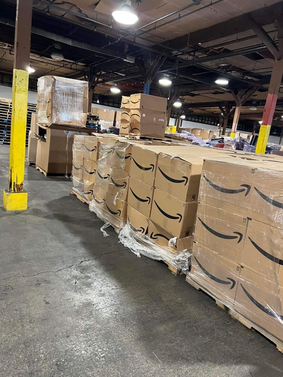 Amazon coffin box pallets