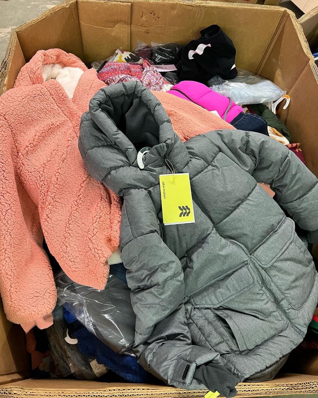 kids clothes pallet