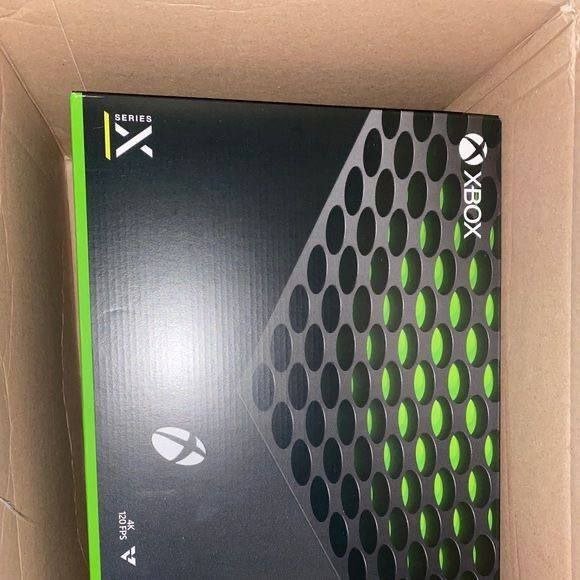 GIANT Pallet of XBOX & PS5 Returns